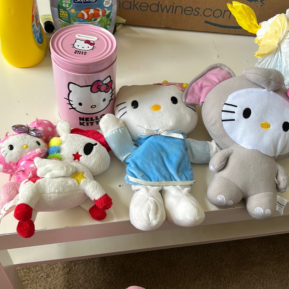 hello kitty bundle